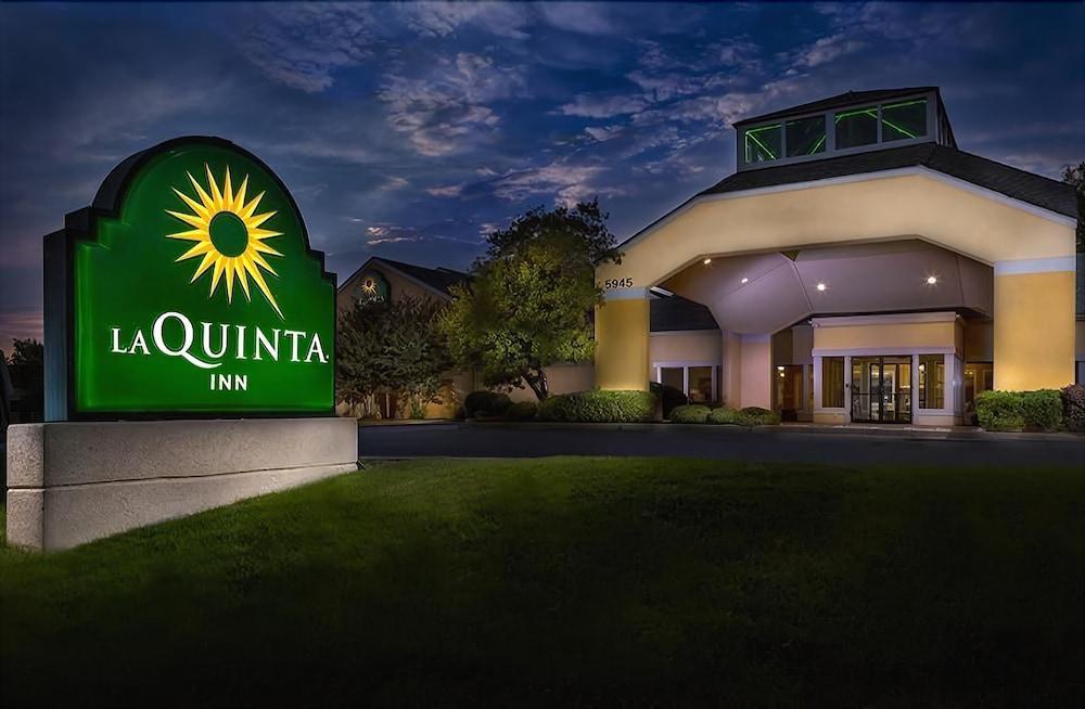 Отель Baymont By Wyndham Norcross Atlanta Экстерьер фото