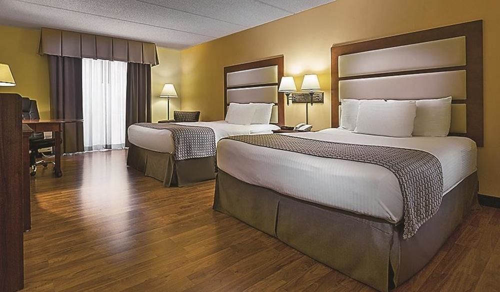 Отель Baymont By Wyndham Norcross Atlanta Экстерьер фото